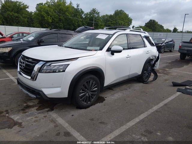 2025 NISSAN PATHFINDER SL 4WD 2
