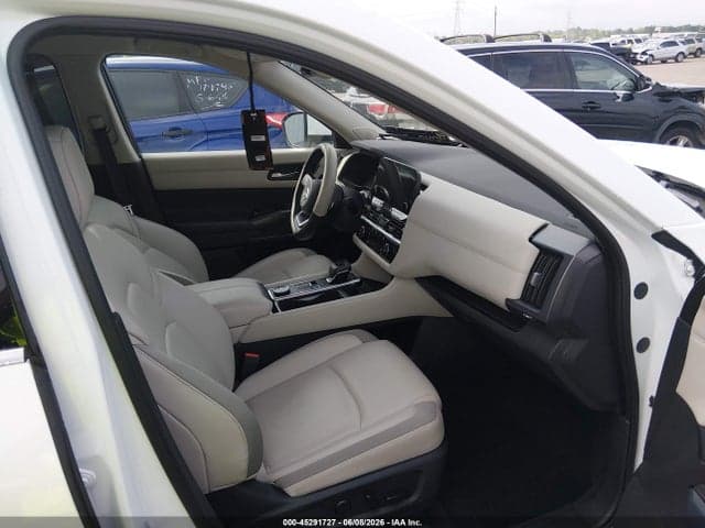 2025 NISSAN PATHFINDER SL 4WD 5