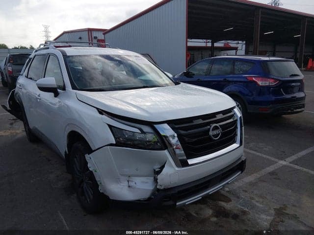 2025 NISSAN PATHFINDER SL 4WD 6