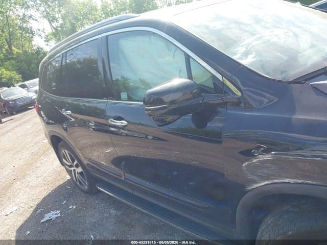 2017 HONDA PILOT TOURING 13