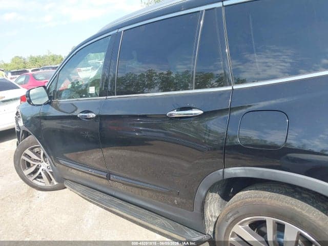 2017 HONDA PILOT TOURING 14