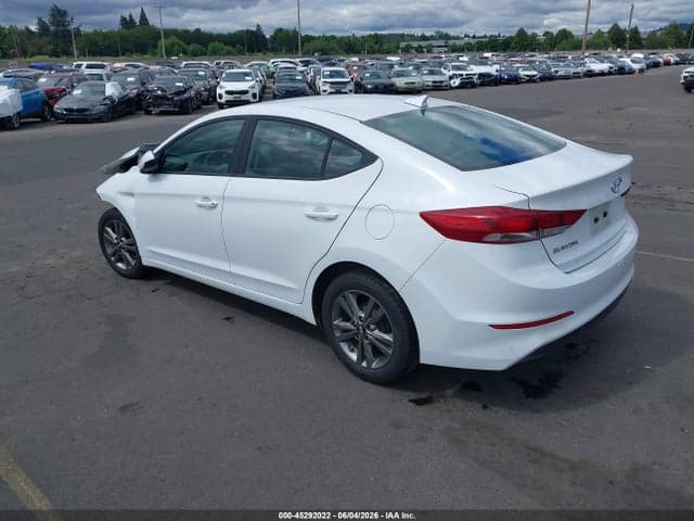 2017 HYUNDAI ELANTRA SE 3