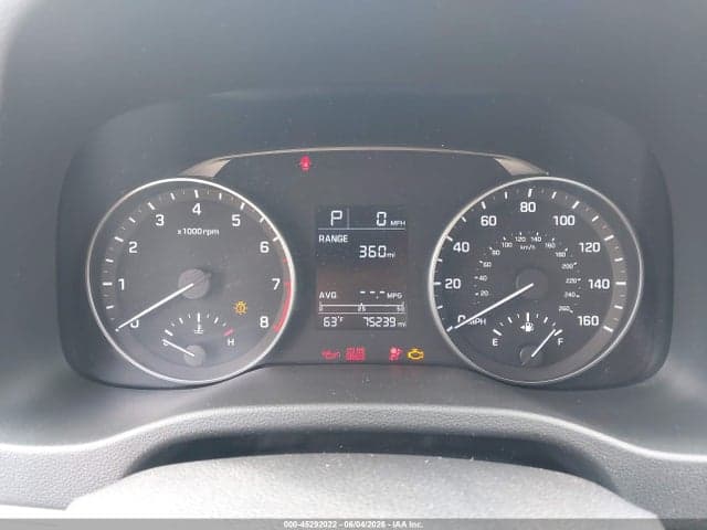 2017 HYUNDAI ELANTRA SE 7