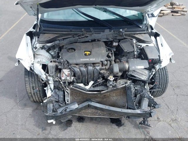 2017 HYUNDAI ELANTRA SE 10