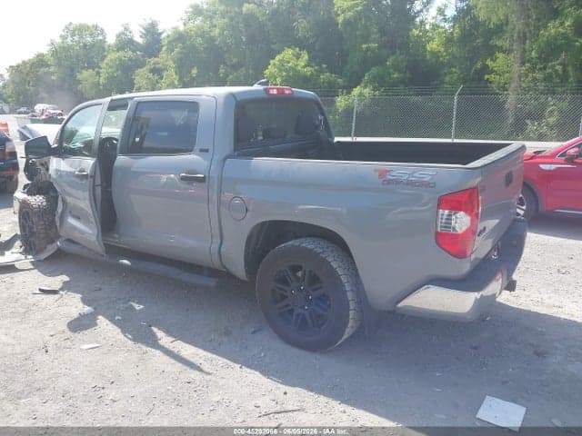 2020 TOYOTA TUNDRA SR5 3
