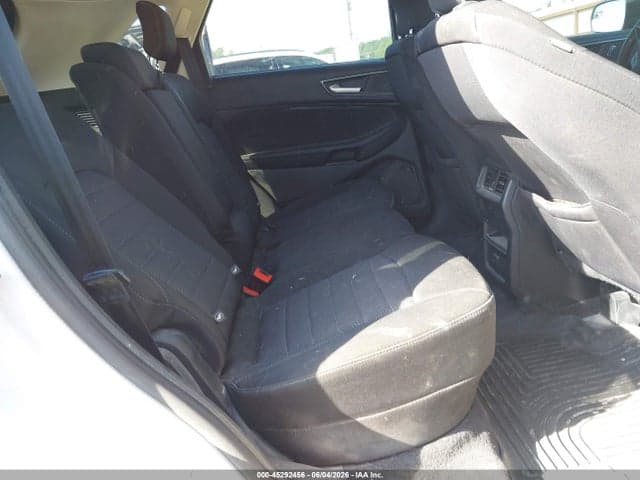 2017 FORD EDGE SE 9