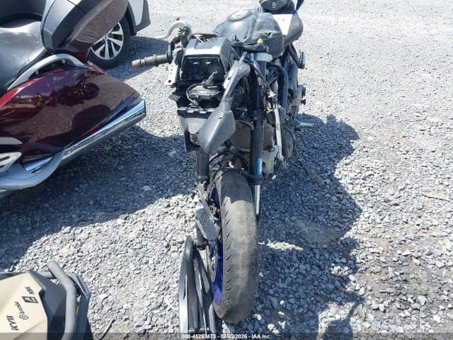 2022 YAMAHA YZFR7 5