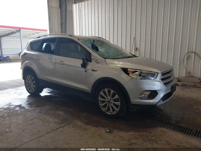 2017 FORD ESCAPE TITANIUM 1