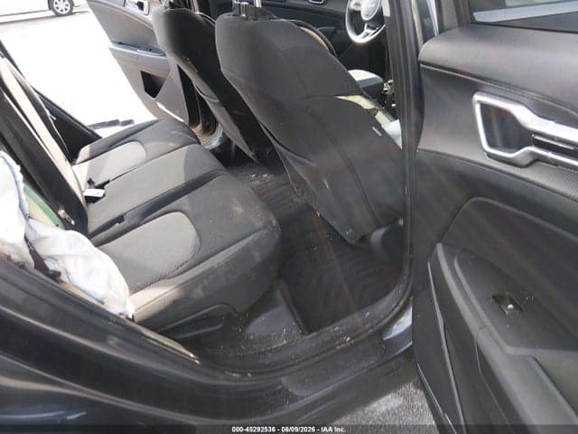 2025 KIA SPORTAGE LX 8