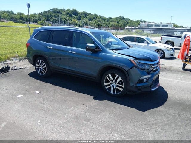 2017 HONDA PILOT TOURING 1