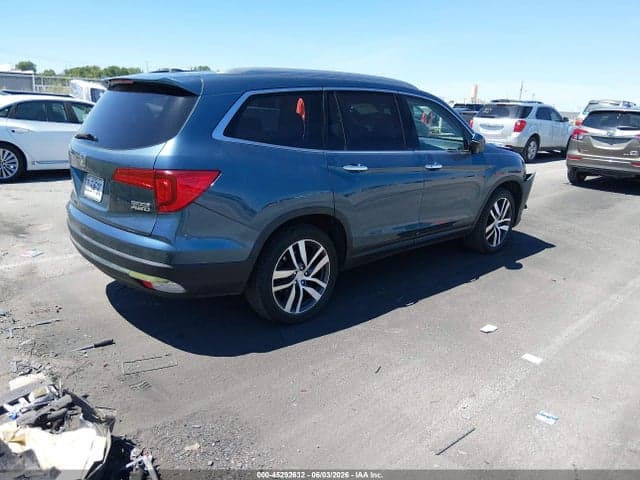 2017 HONDA PILOT TOURING 4