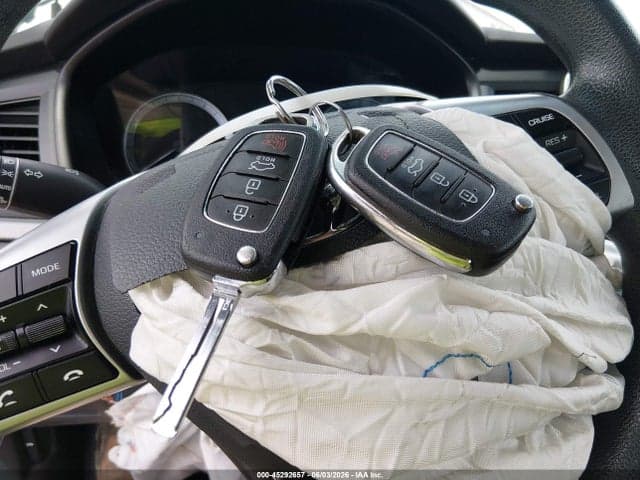 2019 HYUNDAI SONATA SE 11