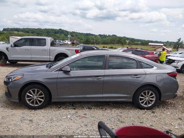 2019 HYUNDAI SONATA SE 14