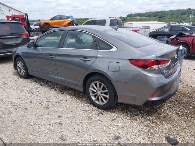 2019 HYUNDAI SONATA SE 3
