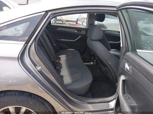 2019 HYUNDAI SONATA SE 8
