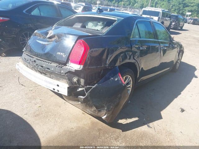 2017 CHRYSLER 300C 4