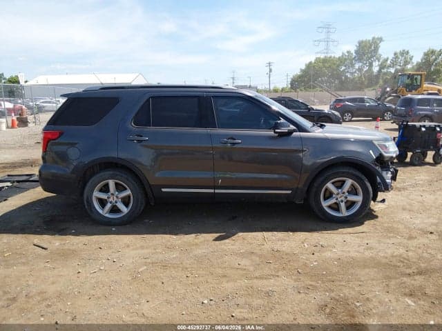 2018 FORD EXPLORER XLT 14