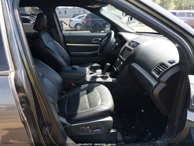 2018 FORD EXPLORER XLT 5