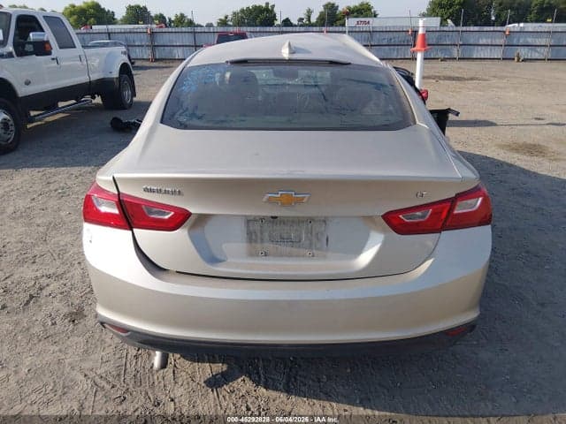 2016 CHEVROLET MALIBU 1LT 16