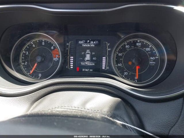 2019 JEEP CHEROKEE LATITUDE 4X4 7
