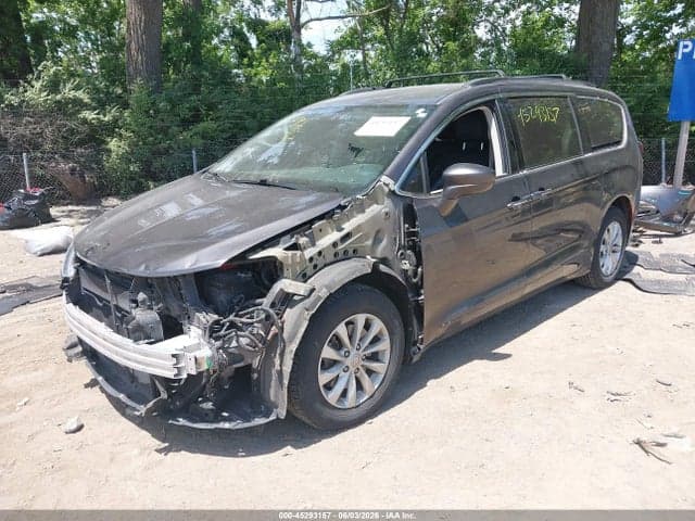 2017 CHRYSLER PACIFICA TOURING-L 2