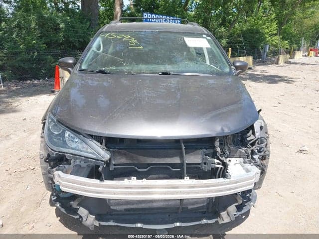 2017 CHRYSLER PACIFICA TOURING-L 13