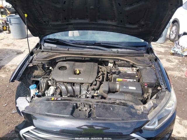 2017 HYUNDAI ELANTRA SE 10
