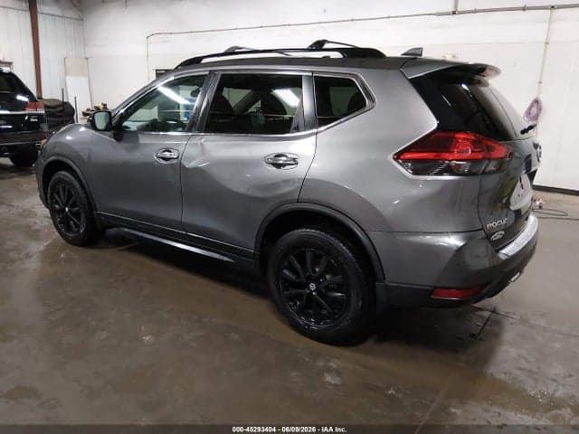 2017 NISSAN ROGUE SV 3