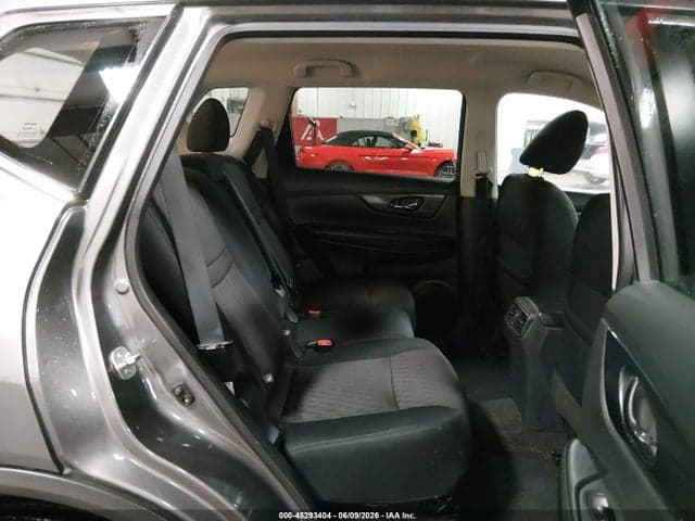 2017 NISSAN ROGUE SV 8