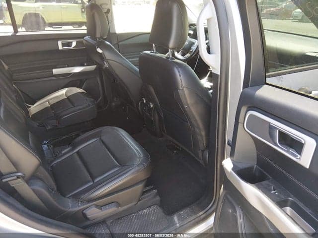 2021 FORD EXPLORER XLT 8