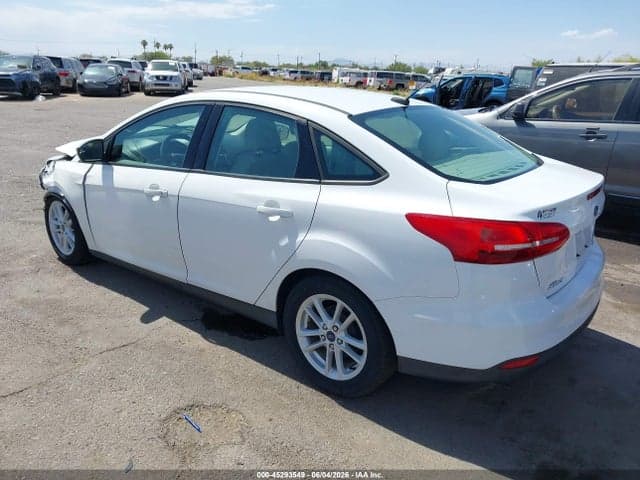 2017 FORD FOCUS SE 3