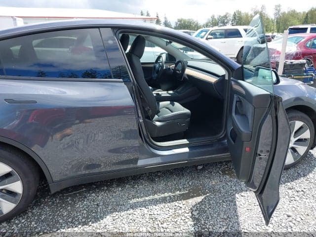 2023 TESLA MODEL Y AWD/LONG RANGE DUAL MOTOR ALL-WHEEL DRIVE 5