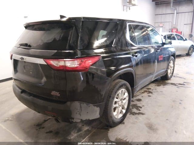 2021 CHEVROLET TRAVERSE AWD LS 4