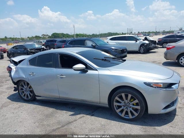 2019 MAZDA MAZDA3 PREFERRED PACKAGE 12