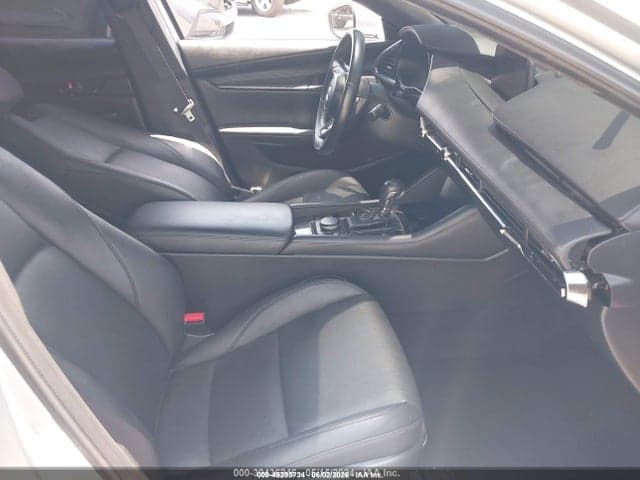 2019 MAZDA MAZDA3 PREFERRED PACKAGE 5