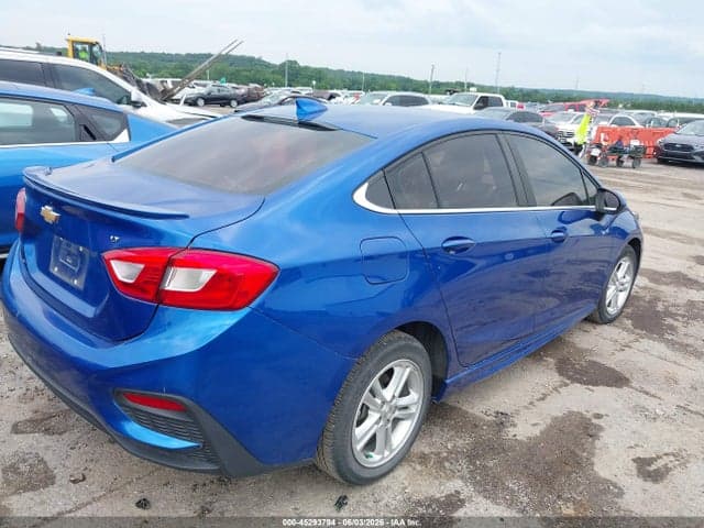 2018 CHEVROLET CRUZE LT AUTO 4