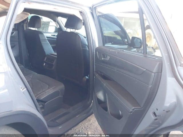 2025 VOLKSWAGEN ATLAS CROSS SPORT 2.0T SE W/TECHNOLOGY 8