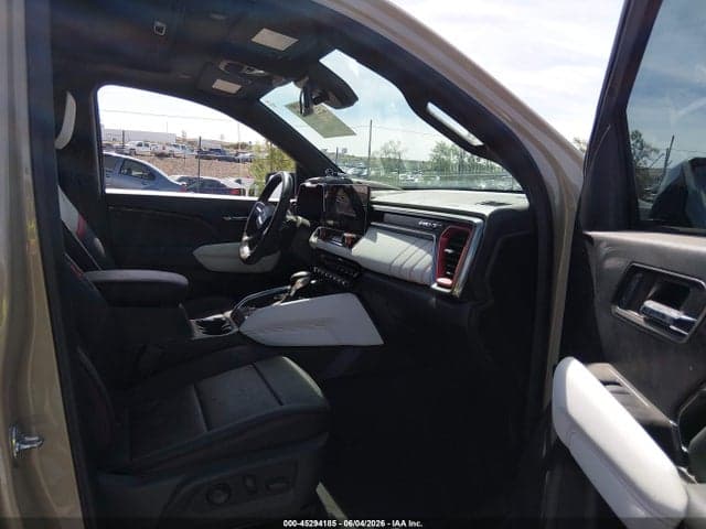 2024 GMC CANYON 4WD AT4X 5