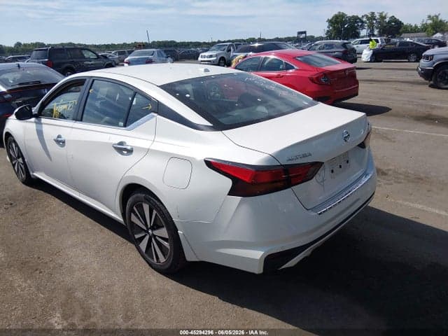 2021 NISSAN ALTIMA SV FWD 3
