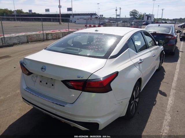 2021 NISSAN ALTIMA SV FWD 4