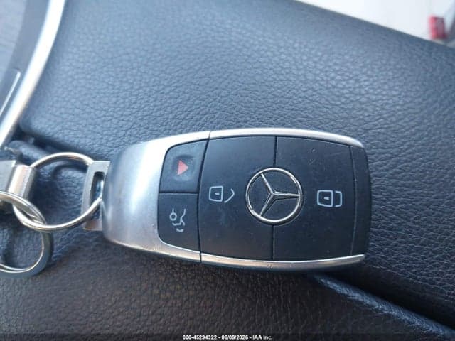 2020 MERCEDES-BENZ GLC 300 4MATIC 11