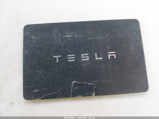 2018 TESLA MODEL 3 11