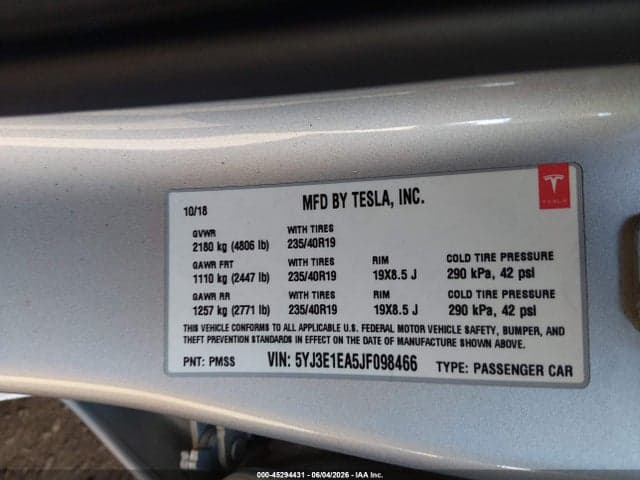 2018 TESLA MODEL 3 10