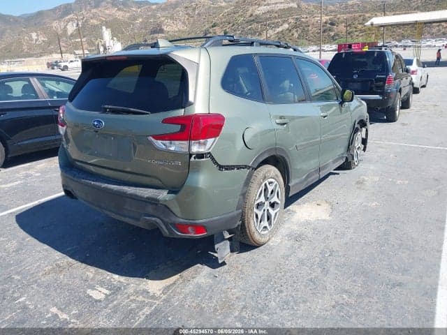 2019 SUBARU FORESTER PREMIUM 1
