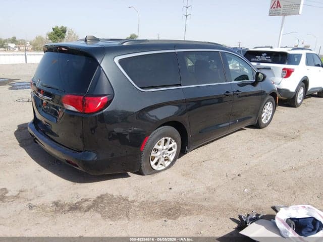 2021 CHRYSLER VOYAGER LXI 4