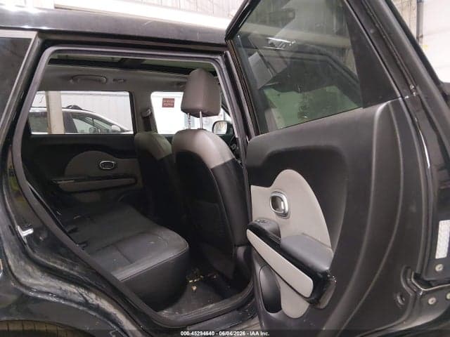 2017 KIA SOUL + 8