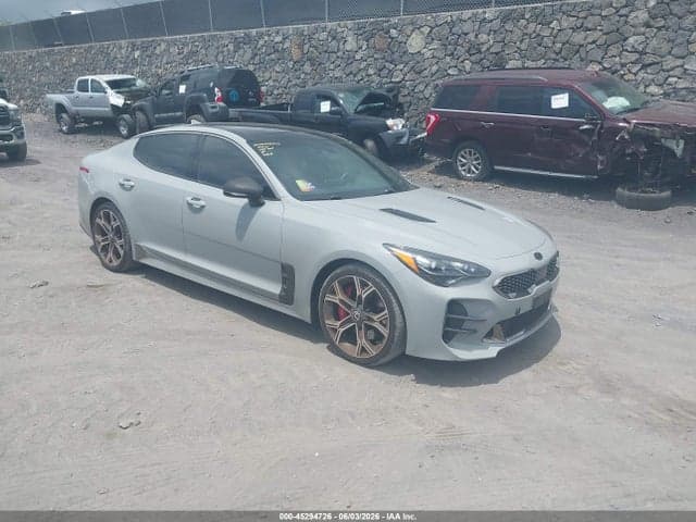 2019 KIA STINGER GT1