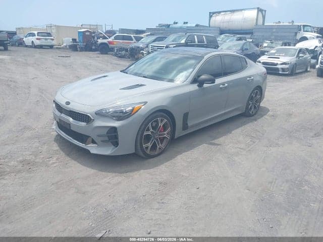 2019 KIA STINGER GT1 2