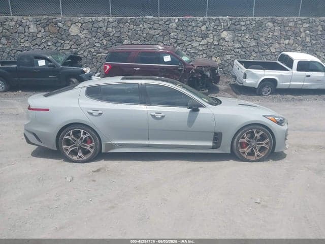 2019 KIA STINGER GT1 13