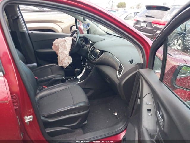 2019 CHEVROLET TRAX LT 5